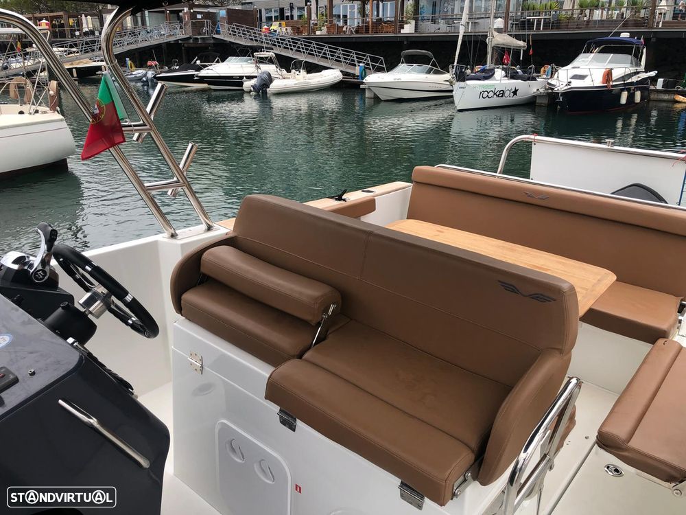 Beneteau flyer spacedeck 8.8 - 7