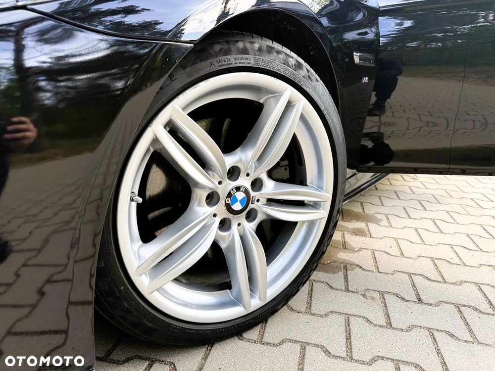 BMW Seria 5 525d Sport-Aut Luxury Line - 10