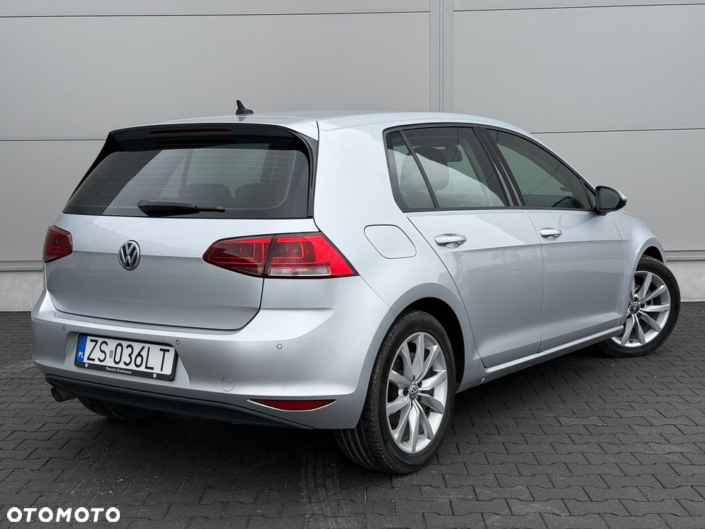 Volkswagen Golf - 7