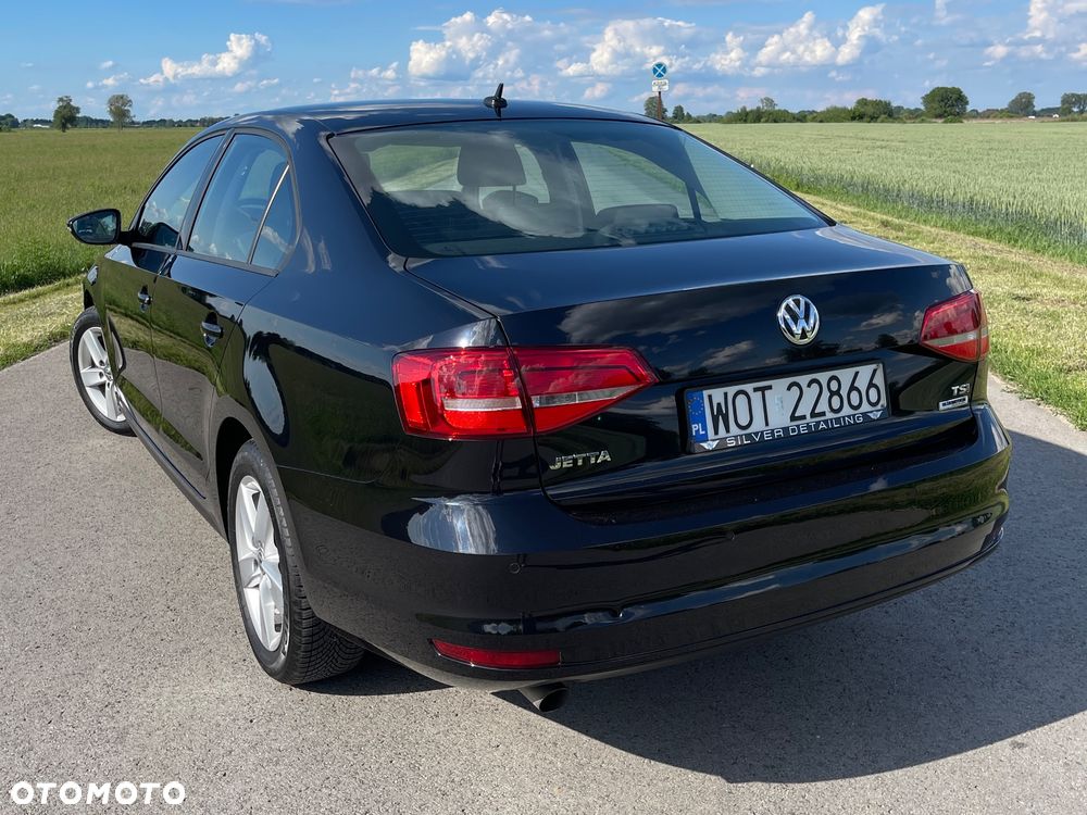 Volkswagen Jetta 1.2 TSI Comfortline - 14