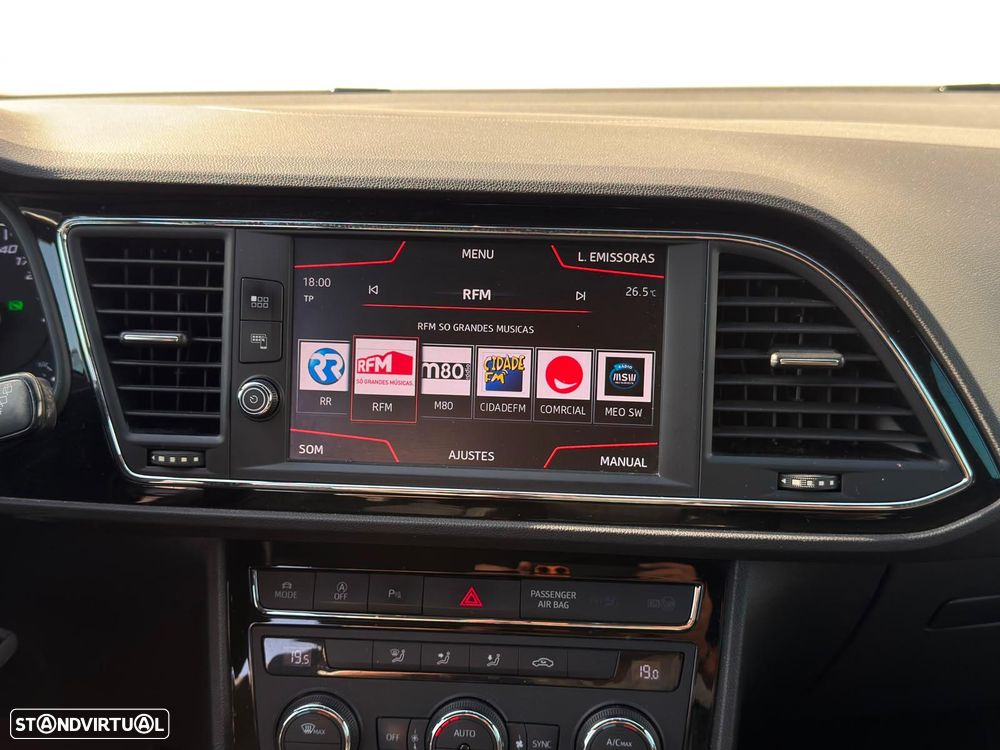 SEAT Leon 2.0 TDI DPF S&S DSG FR - 25