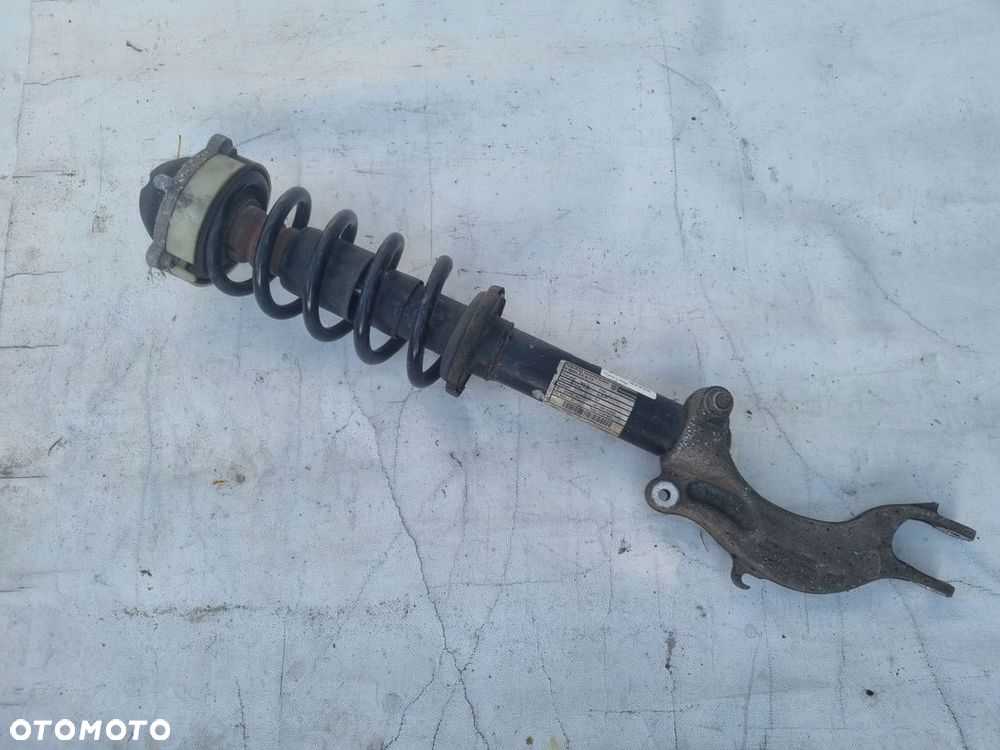AUDI Q5 80A AMORTYZATOR PRZOD PRZEDNI 80A413031AG