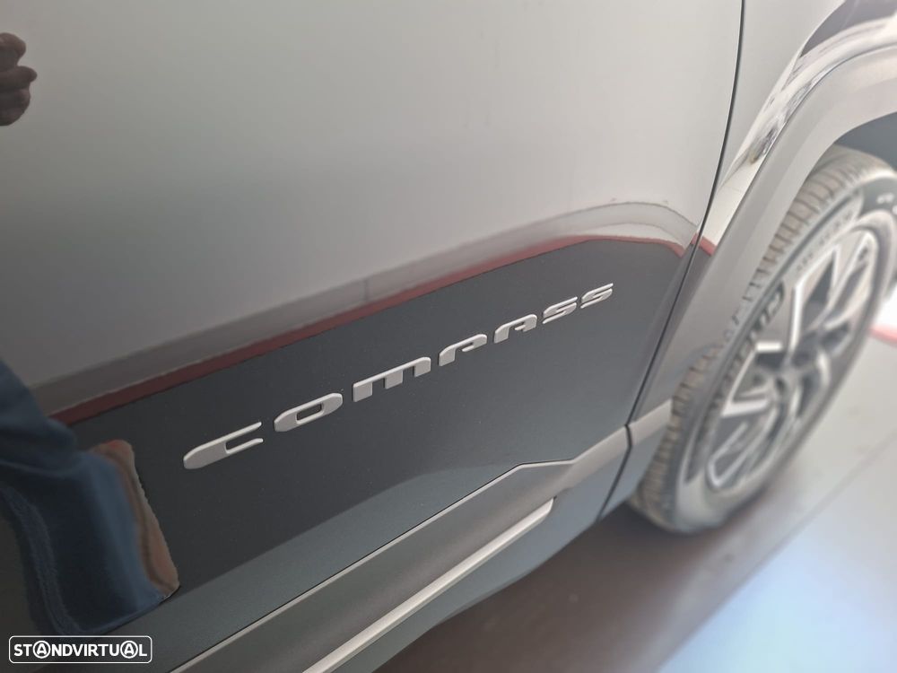 Jeep Compass - 9