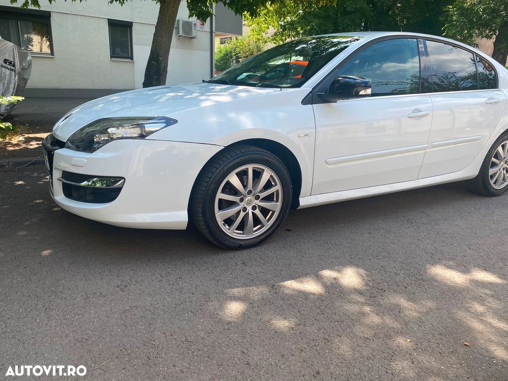 Renault Laguna dCi 175 FAP Aut. Bose Edition - 2