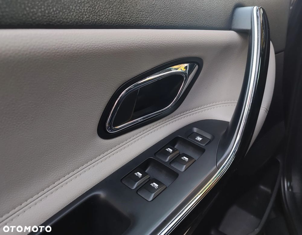 Kia Ceed 1.6 GDI L Business Line - 12
