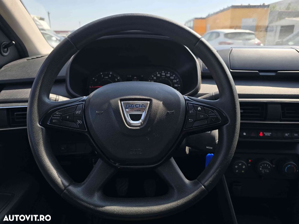 Dacia Logan - 15