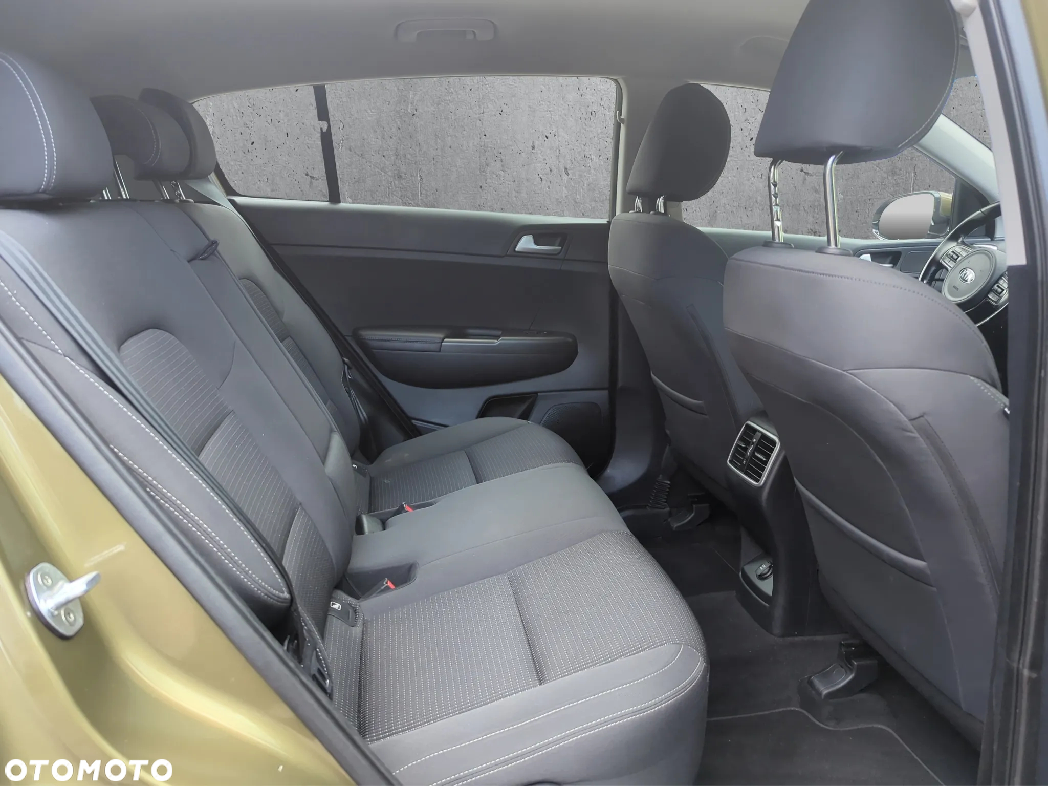 Kia Sportage 2.0 CRDI AWD Dream-Team Edition - 16