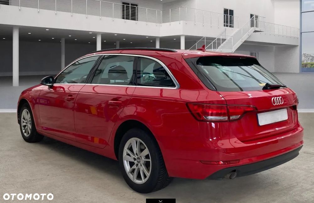 Audi A4 Avant 2.0 TDI S tronic - 4