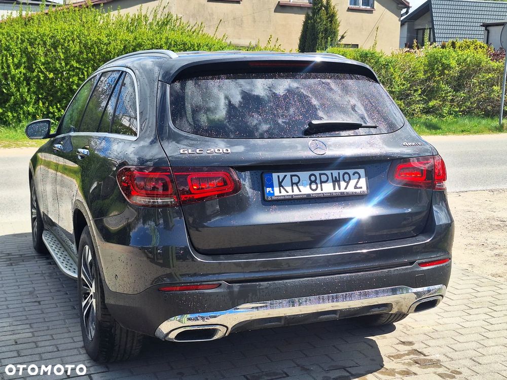 Mercedes-Benz GLC 200 - 5