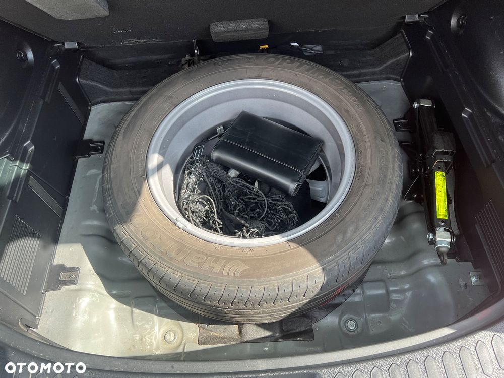 Kia Sportage 1.7 CRDI Business Line L 2WD - 27