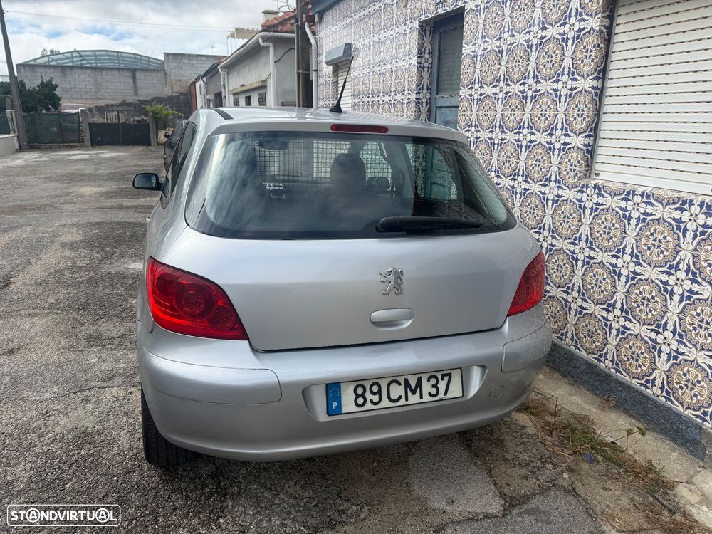 Peugeot 307 1.6 HDi Premium - 3