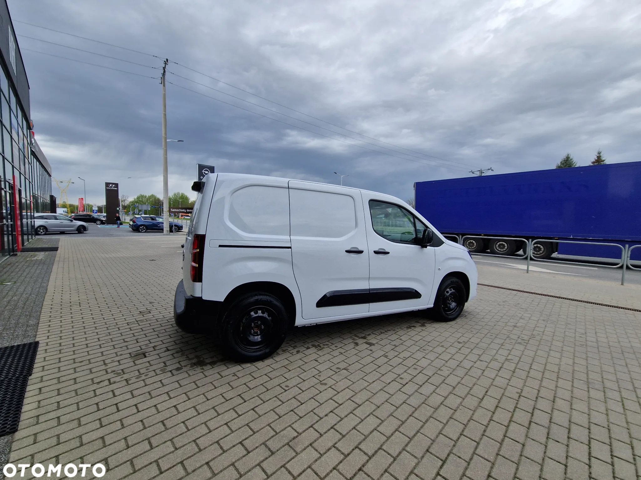 Opel COMBO - 8