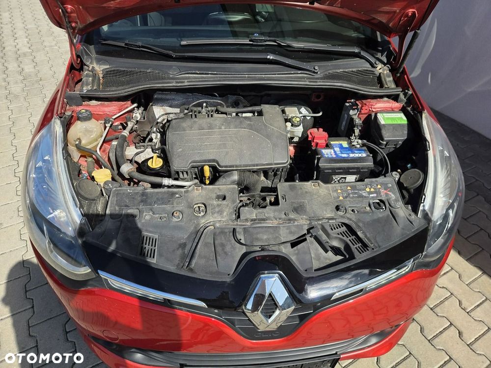 Renault Clio - 19