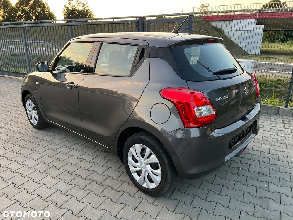 Suzuki Swift - 3