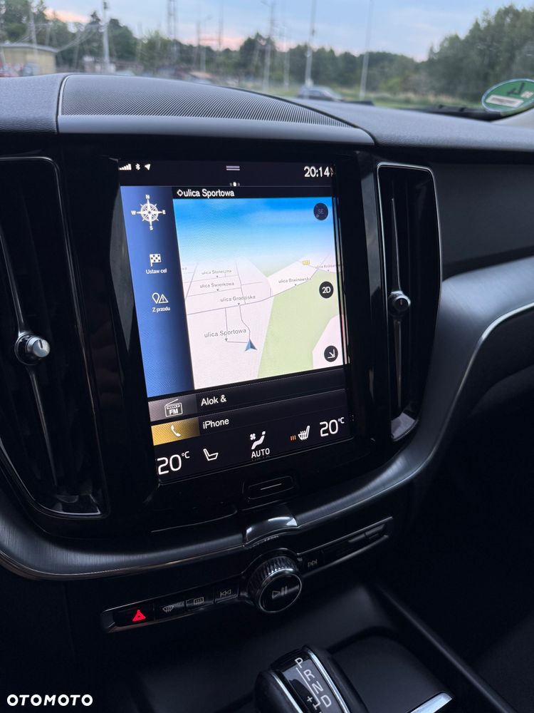 Volvo XC 60 D4 AWD Geartronic Momentum - 30