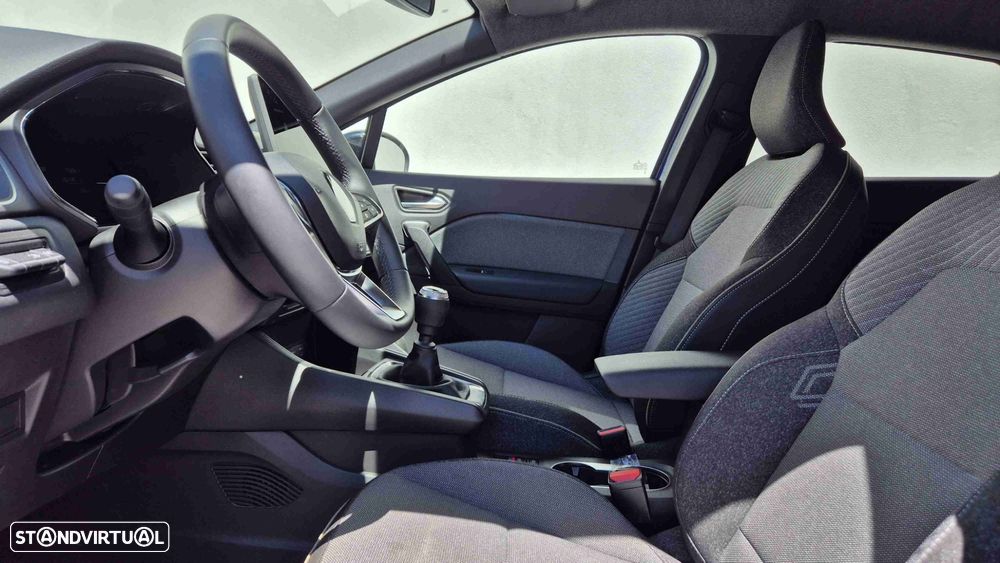Renault Captur 1.0 TCe Techno Bi-Fuel - 9
