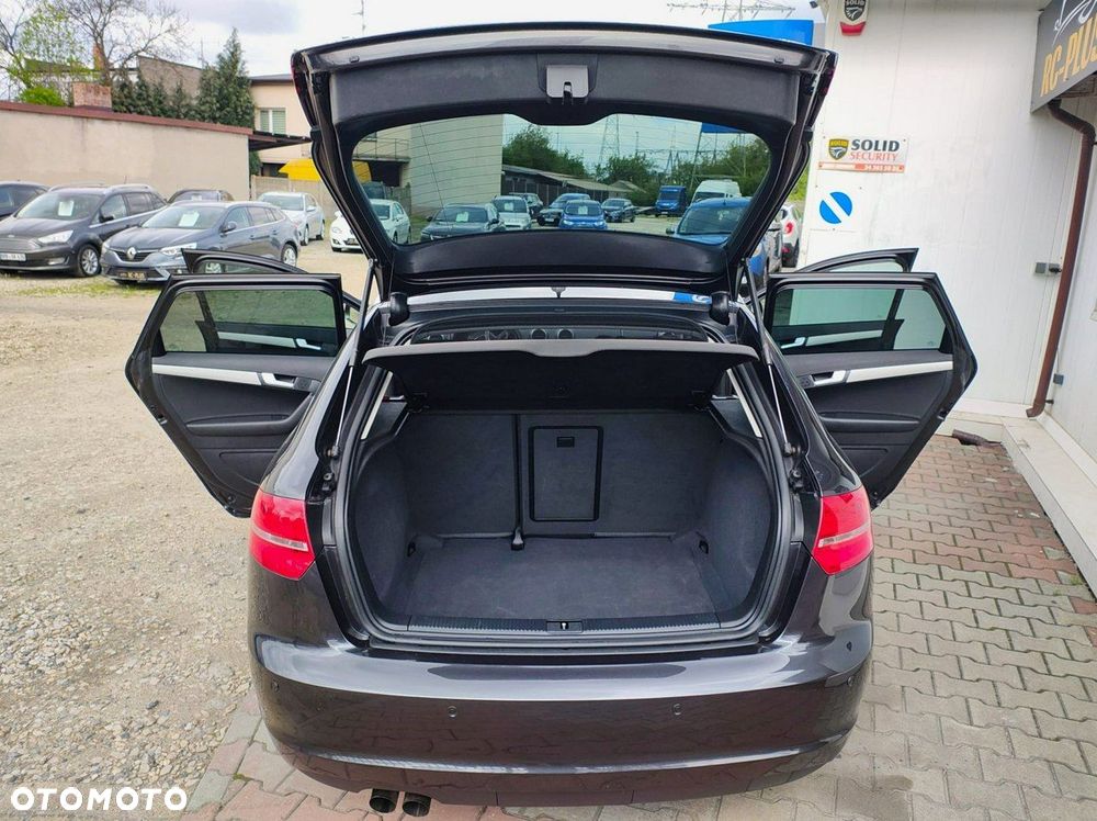 Audi A3 Sportback 1.4 TFSI Attraction - 11