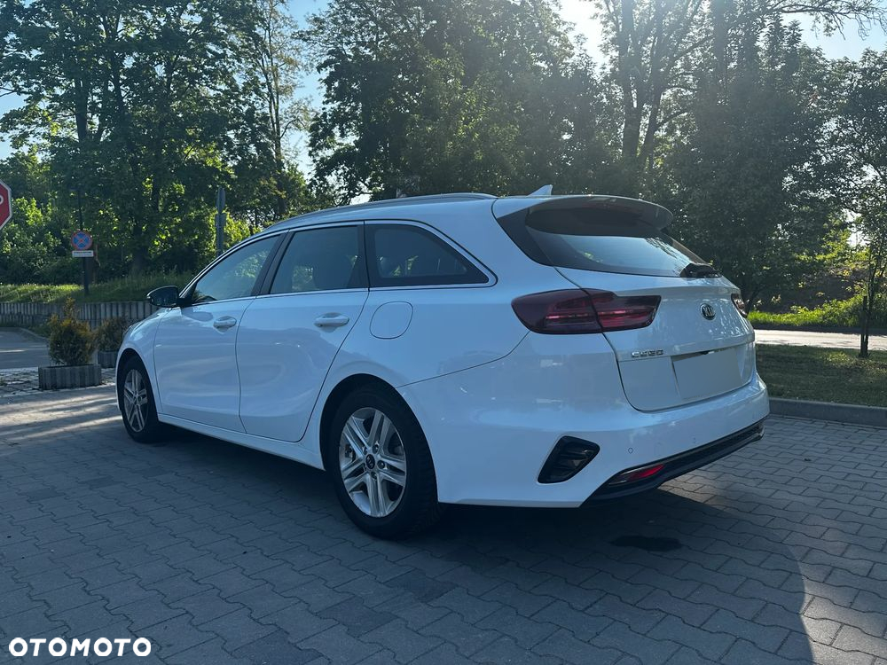 Kia Ceed - 3