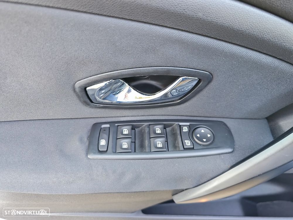 Renault Mégane Sport Tourer 1.5 dCi Dynamique S SS - 16