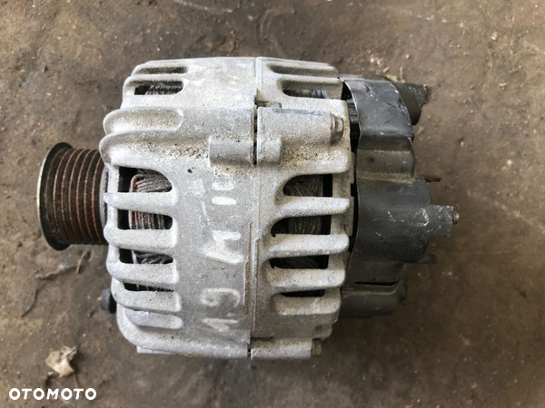 Alternator Renault Scenic Megane III 1.9 DCI