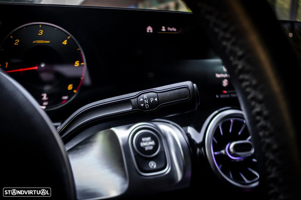 Mercedes-Benz GLB 200 d 4Matic - 18