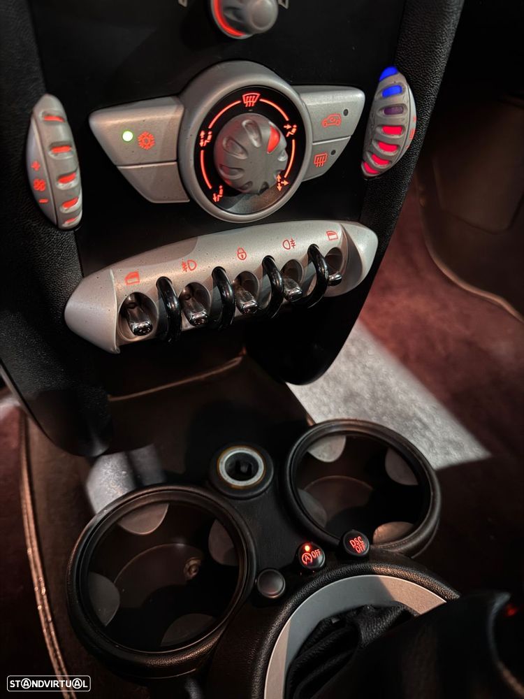 MINI 3 Portas Cooper D - 14