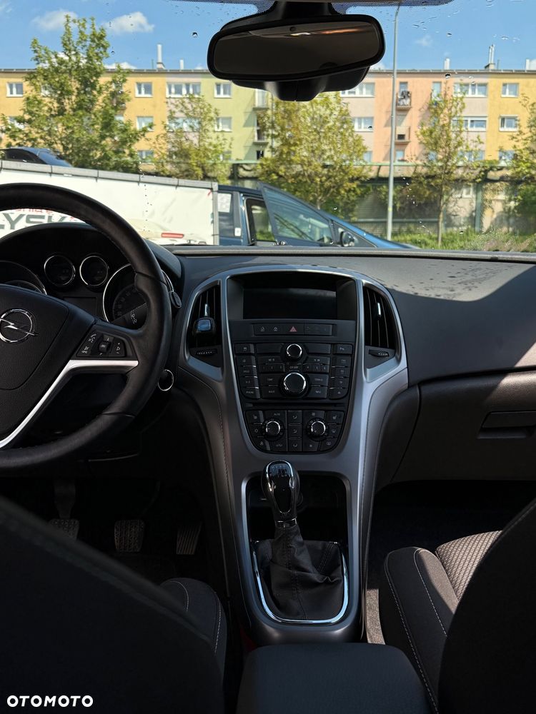 Opel Astra 2.0 CDTI Cosmo - 13