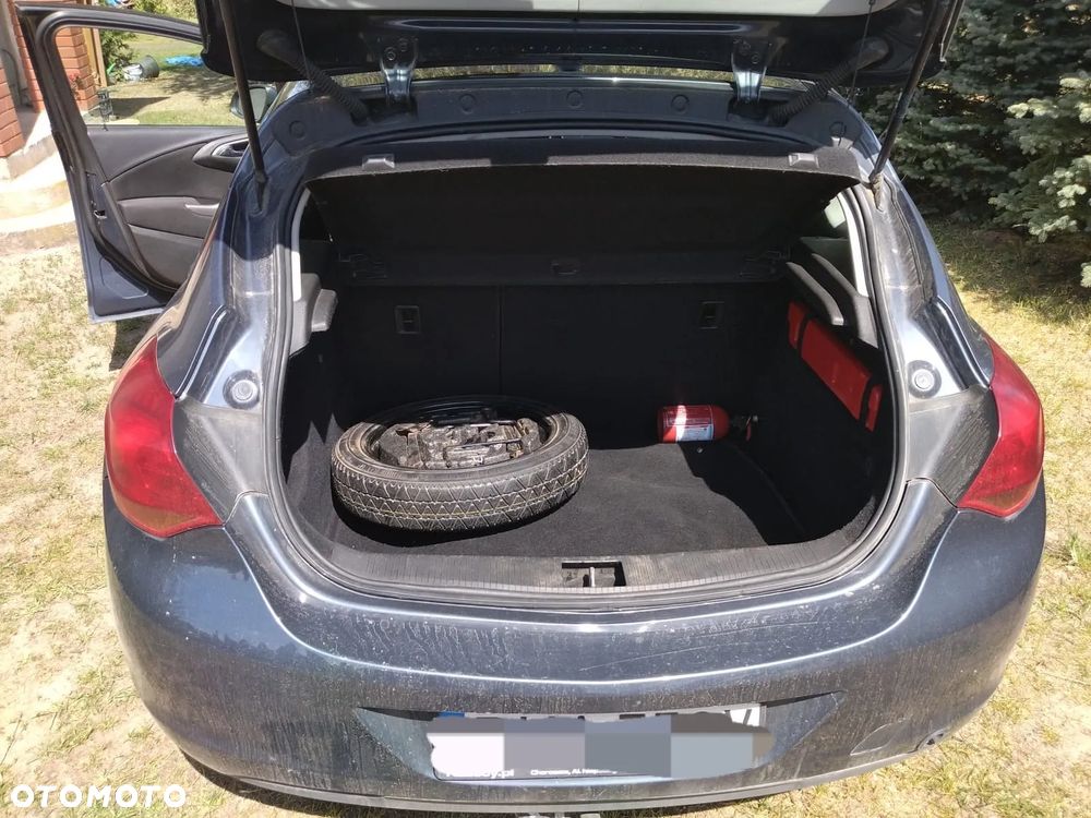 Opel Astra - 4