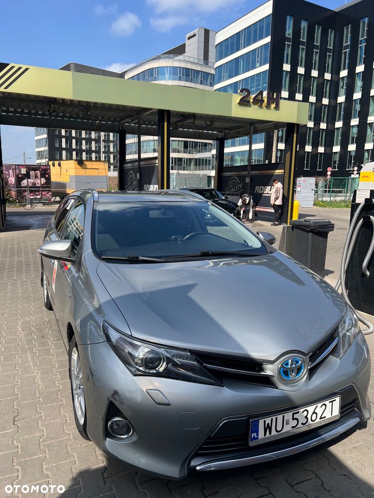 Toyota Auris - 2