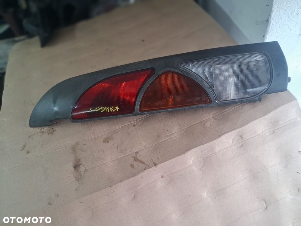 Lampa tył RENAULT KANGOO I  prawa  OE