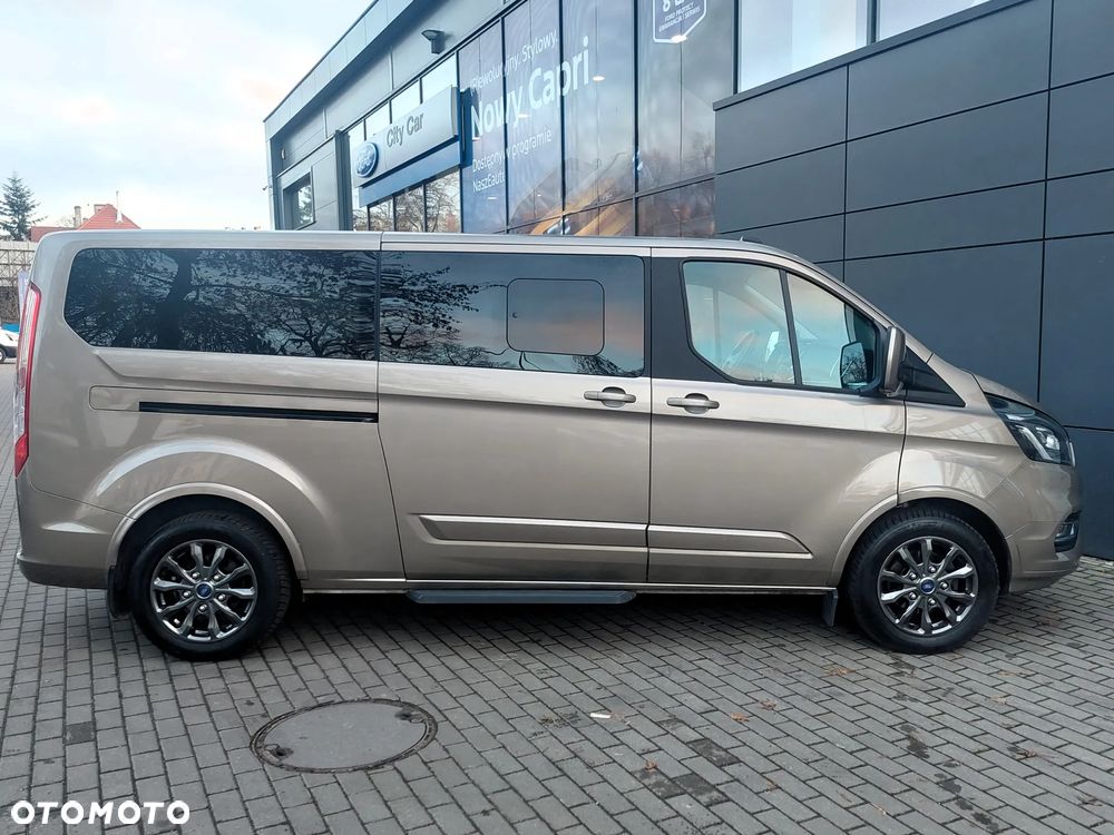 Ford Tourneo Custom 2.0 EcoBlue L2 Titanium - 34