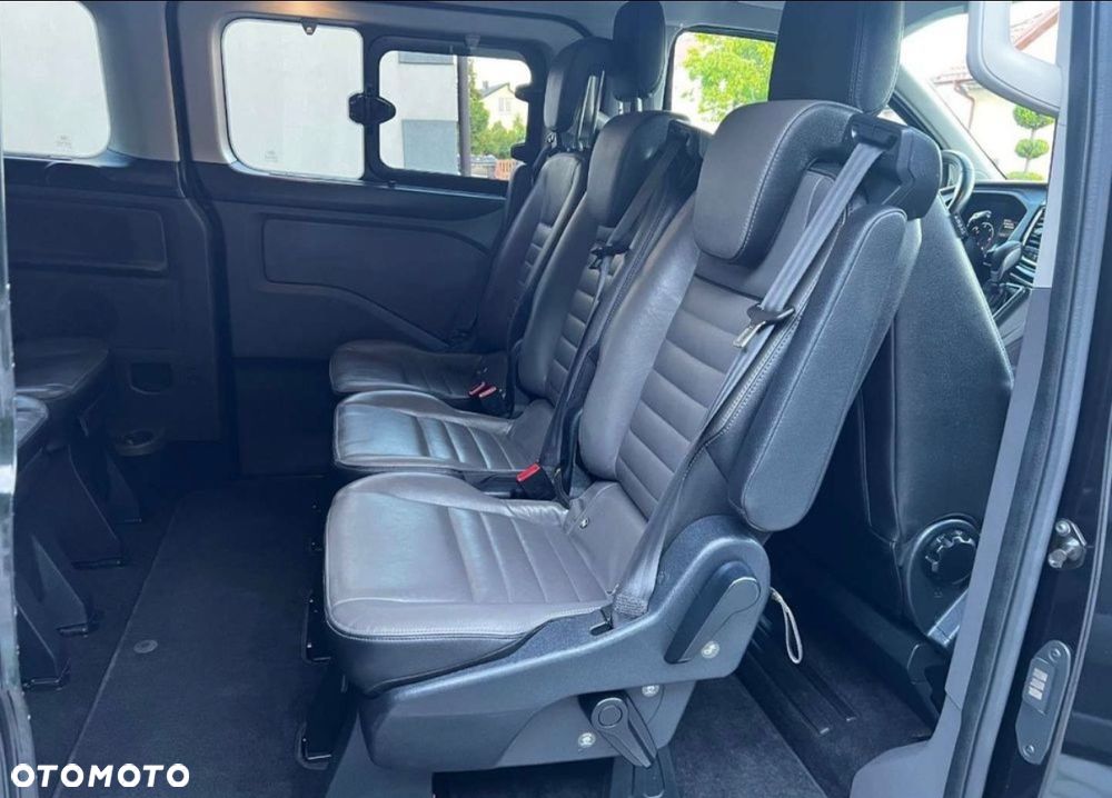 Ford Tourneo Custom 320 L2H1 VA Autm Titanium X - 21