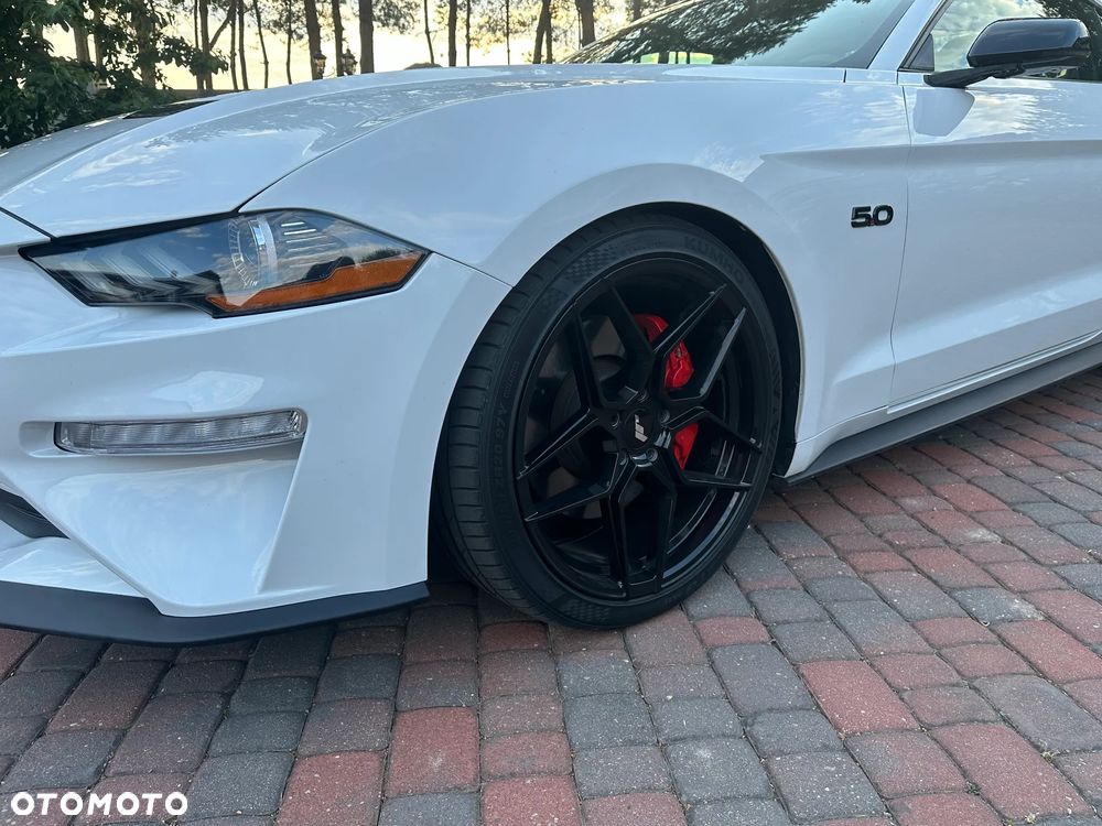 Ford Mustang - 7