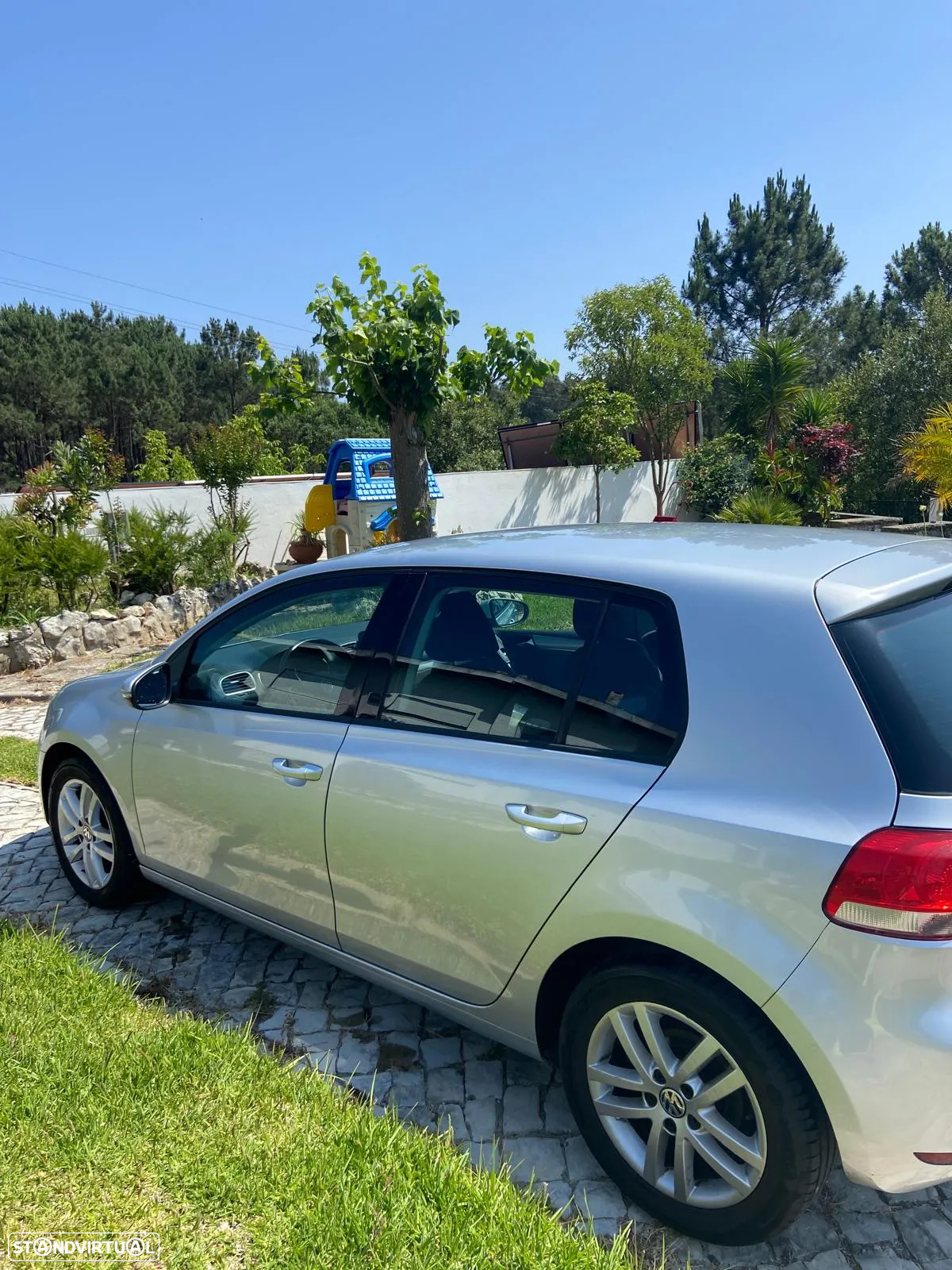 VW Golf 1.6 TDi Confortline - 5