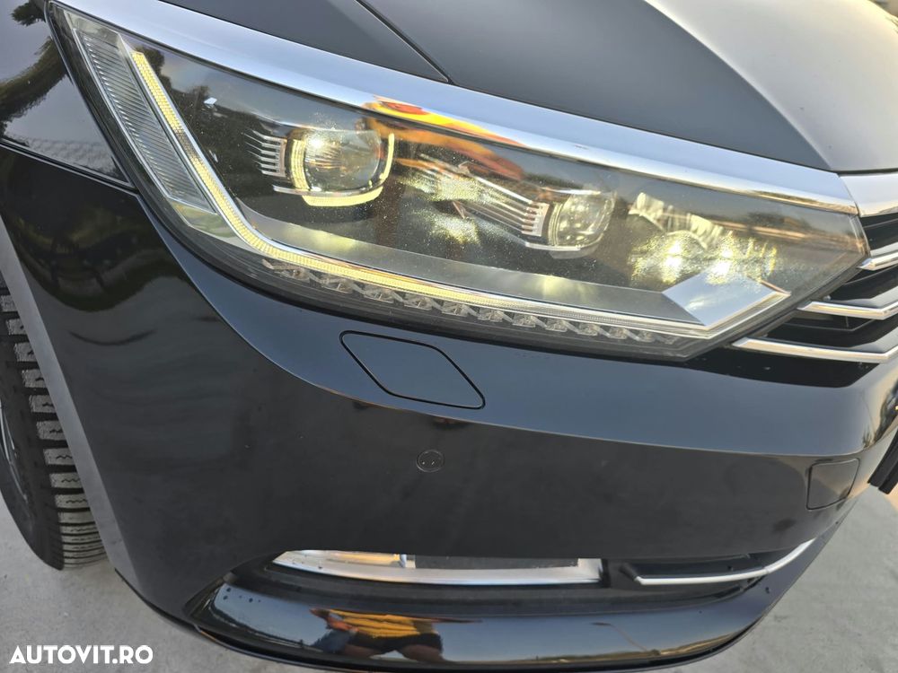 Volkswagen Passat 2.0 TDI DSG Highline - 20