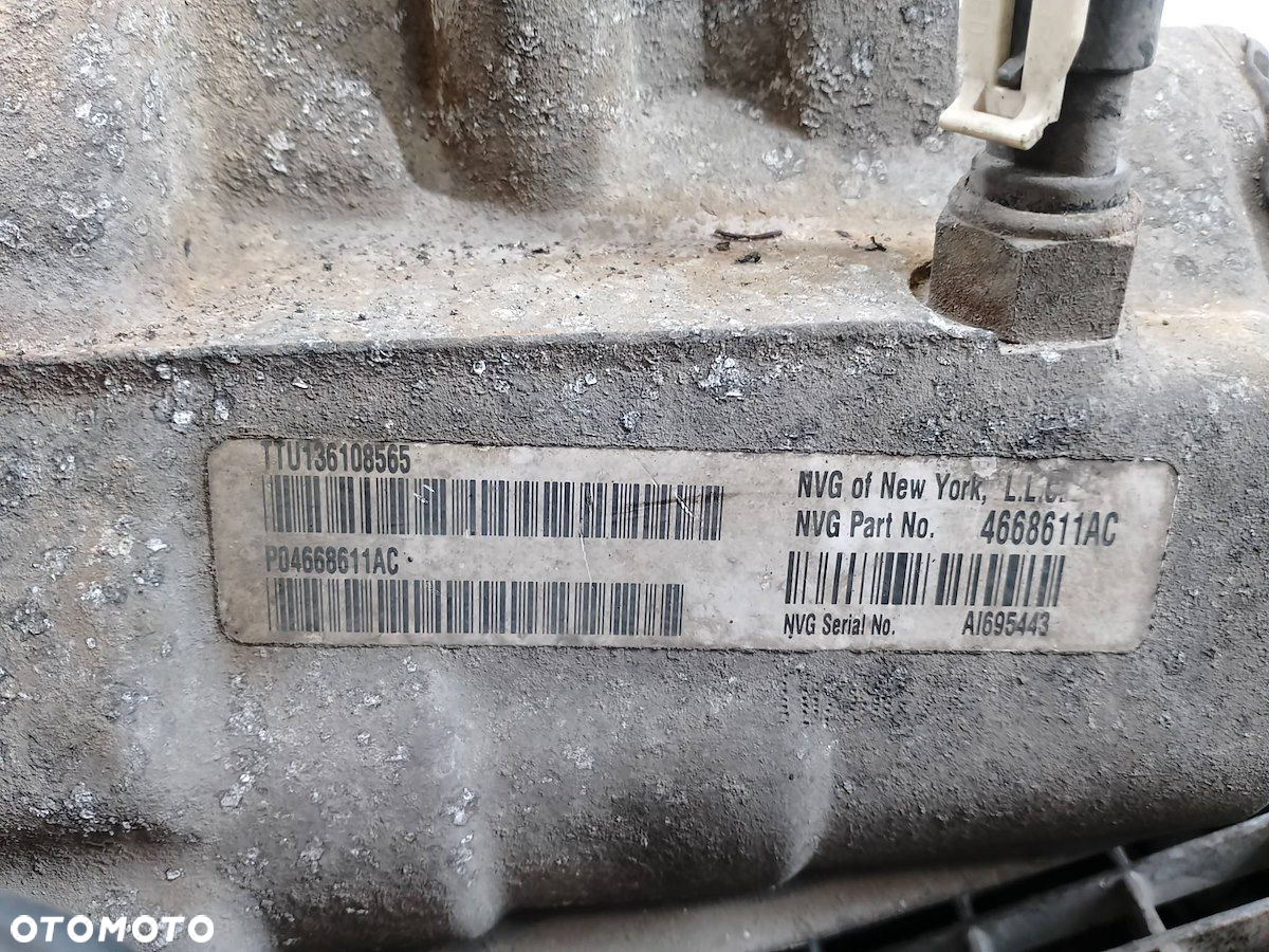SKRZYNIA BIEGÓW MANUALNA CHRYSLER NEON P04668611AC 1.6 16V - 6