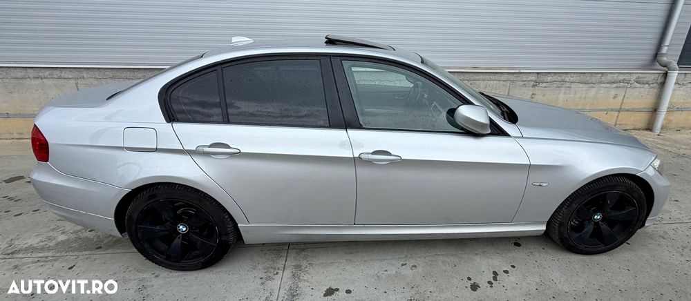 BMW Seria 3 320d DPF Aut. - 5