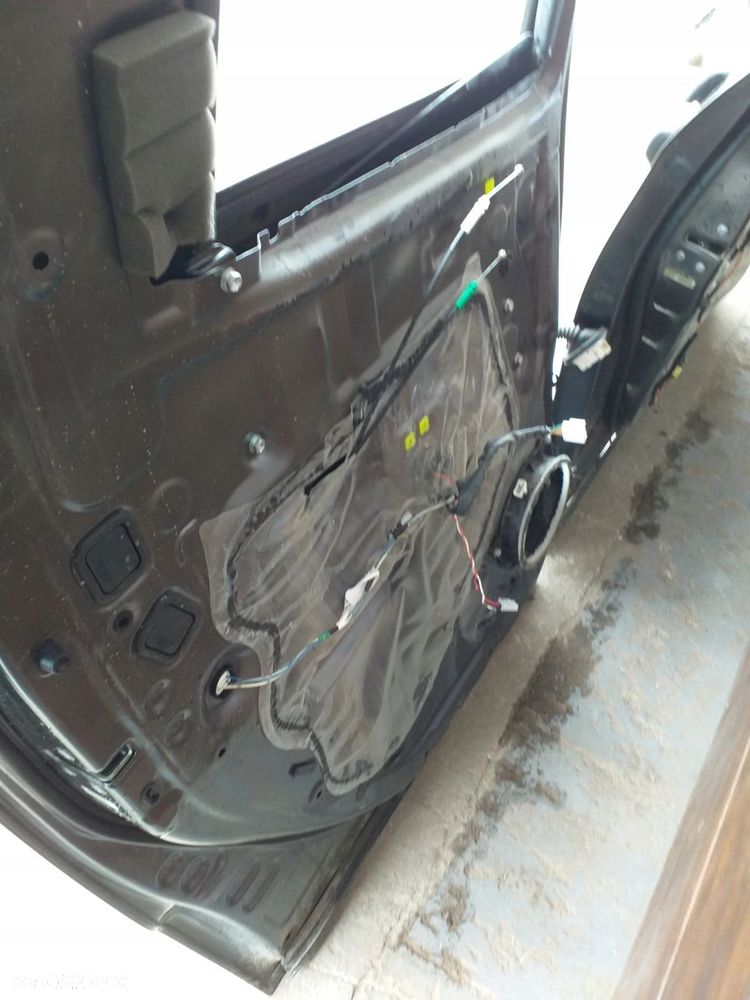 Toyota Tundra DRZWI LEWY TYŁ TYLNE LEWE - 5