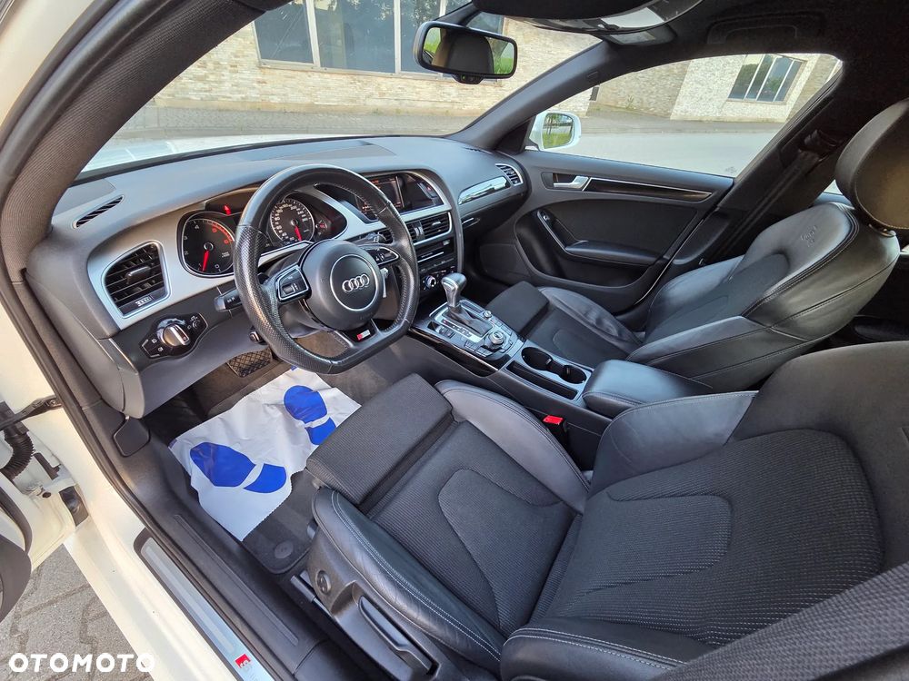 Audi A4 Avant 2.0 TDI DPF clean diesel quattro S tronic S line Sportpaket - 16