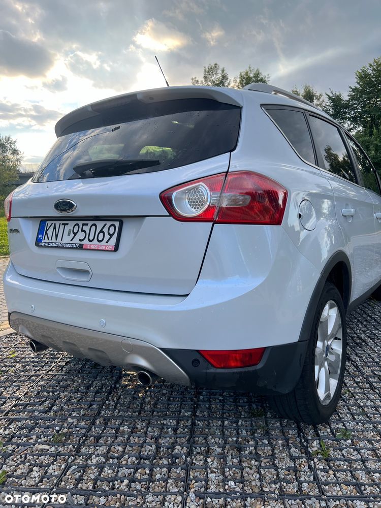 Ford Kuga 2.0 TDCi 4WD Titanium - 4