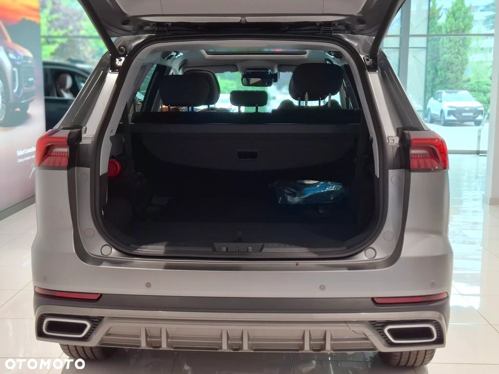 Chery Tiggo 8 1.5 T-GDI Super Hybrid Prestige DCT - 19