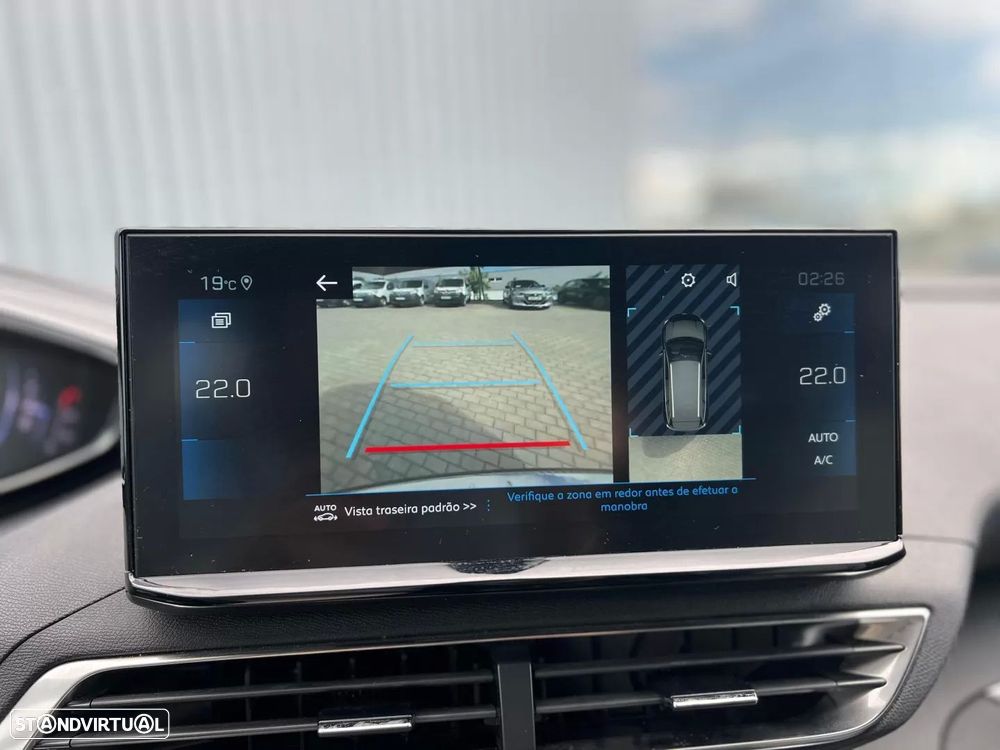 Peugeot 5008 1.2 PureTech Allure EAT8 - 22