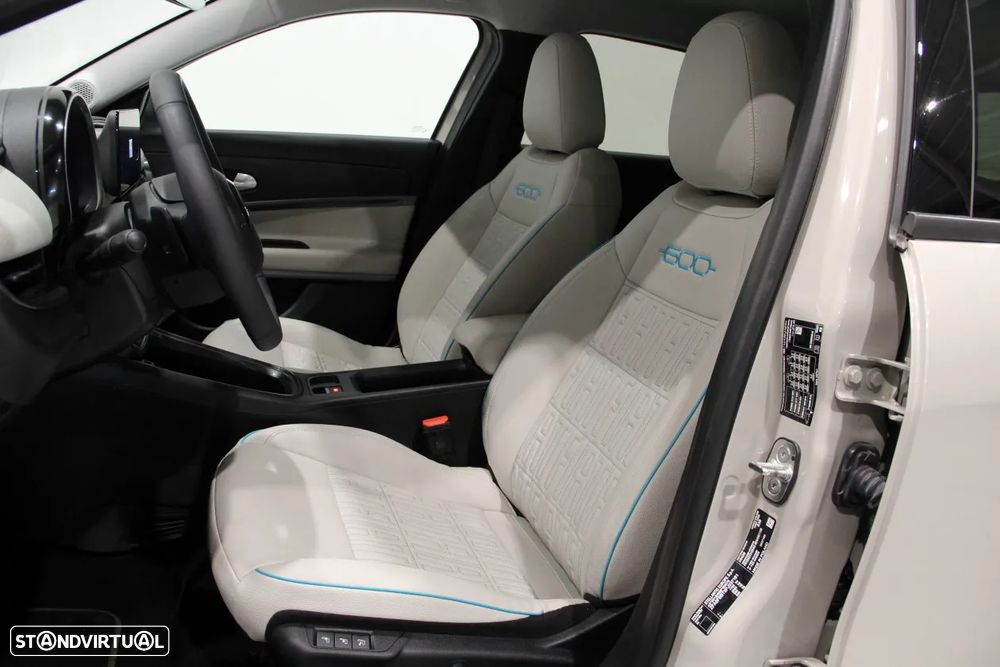 Fiat 600 1.2 Hybrid La Prima - 7