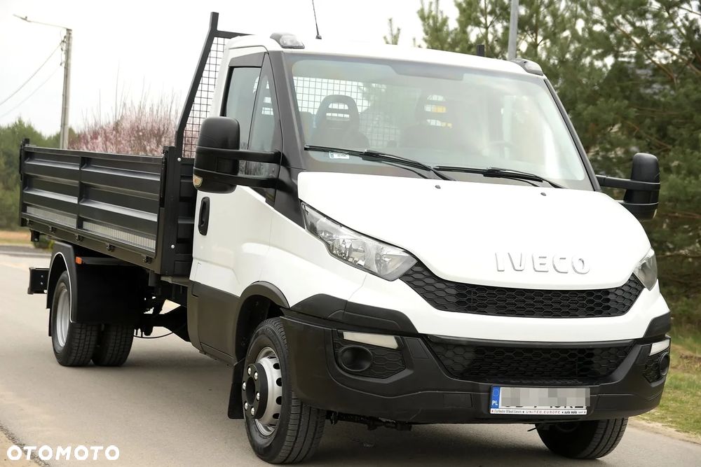 Iveco DAILY//70C17// 3.0 170 KM- podwójne tylne koła// WYWROTKA 3-stronna// Rozstaw osi 410 cm// SALON POLSKA//BEZWYPADKOWY// I WŁAŚCICIEL - 18