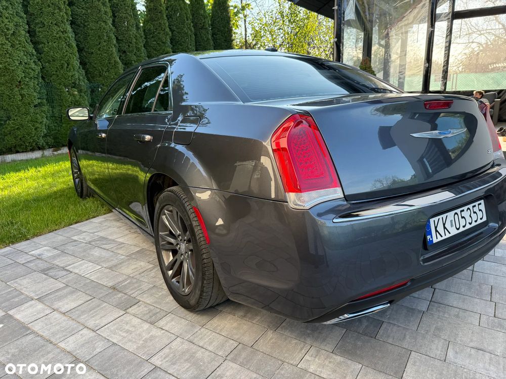 Chrysler 300 - 15