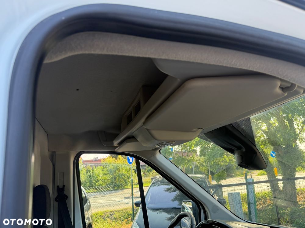 Ford Transit - 11