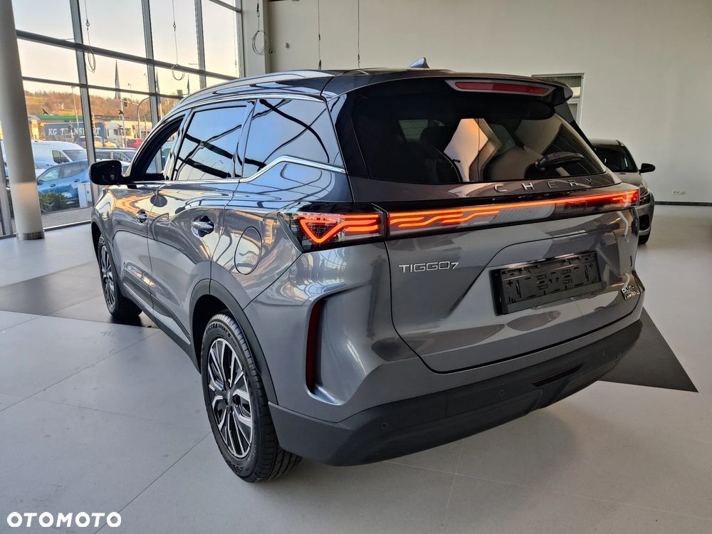 Chery Tiggo 7 1.5 T-GDI Super Hybrid Prestige DHT - 6