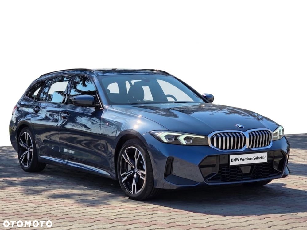 BMW Seria 3 330i xDrive M Sport sport - 3