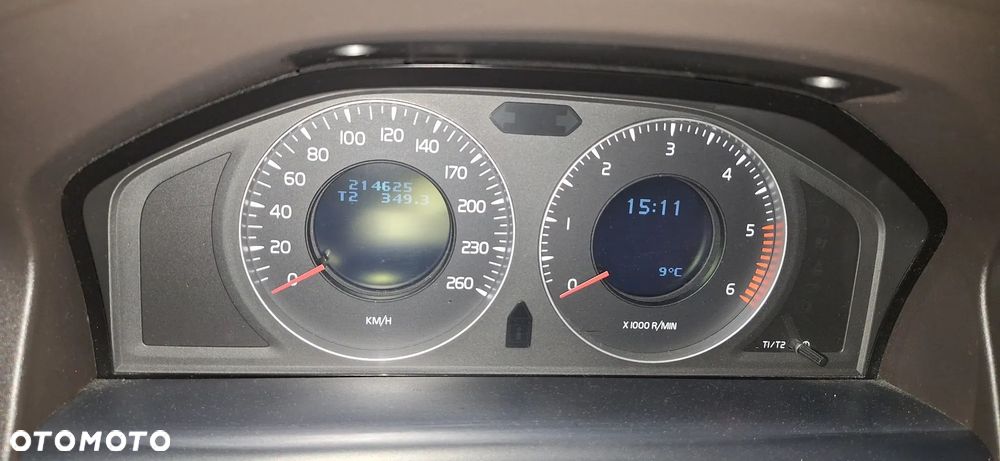 Volvo XC 60 D5 AWD - 18