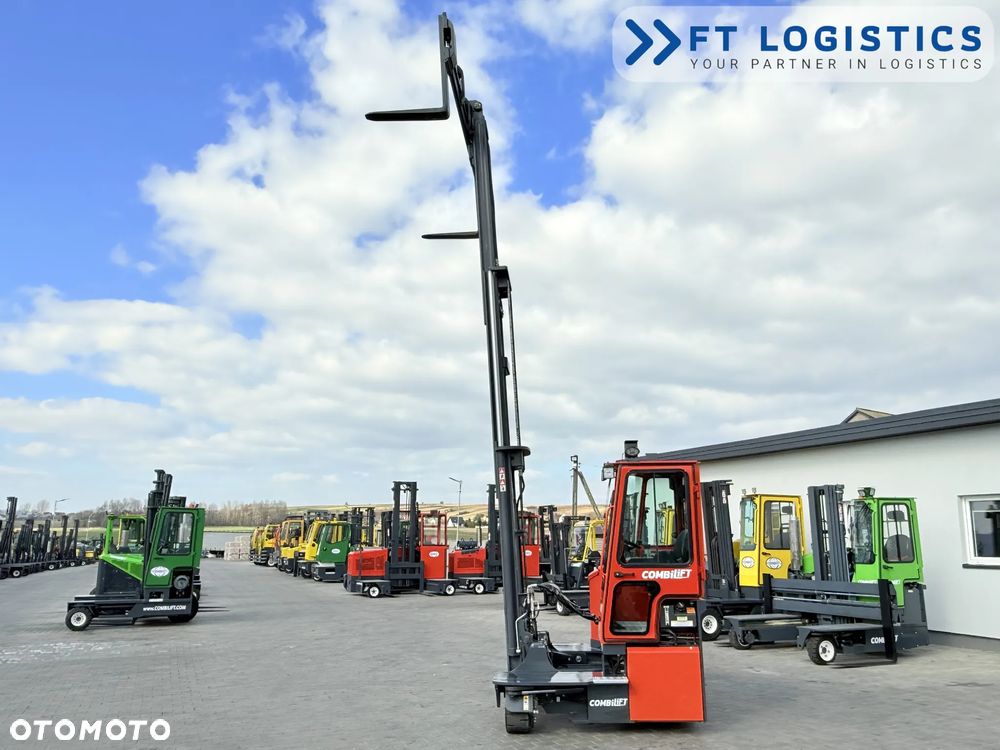 Combilift WÓZEK CZTEROKIERUNKOWY - WIELOKIERUNKOWY | COMBILIFT C3000ET | TYLKO 362 MOTOGODZINY! | ELEKTRYCZNY | TRIPLEX 5940MM | SZEROKI POZYCJONER WIDEŁ 3350MM | WOLNY SKOK | STAN IDEALNY | Szeroka oferta wózków czterokierunkowych i bocznych, dopasowanych do różnorodnych potrzeb i zastosowań - 34